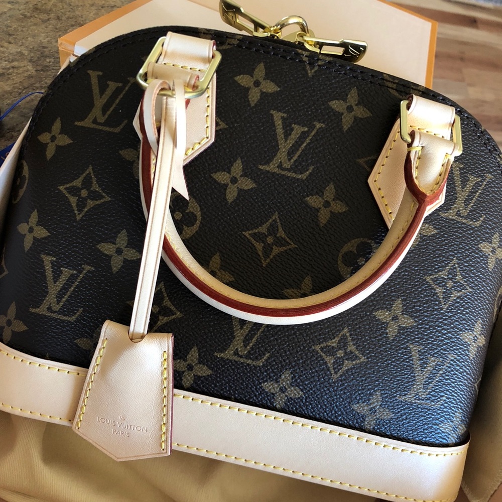 Meet your Posher, Anne